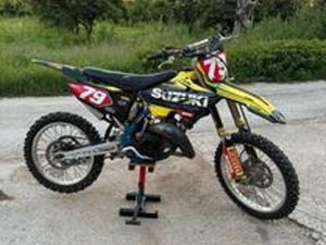SUZUKI RM 125