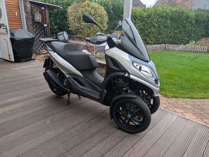 PIAGGIO MP3 300 HPE