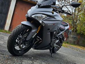 SUZUKI GSX 1000
