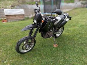 LC4 SUPERMOTO