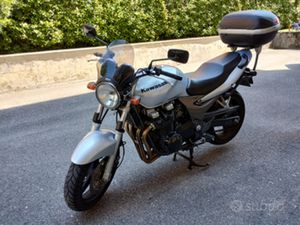 KAWASAKI ZR-7 DA VEDERE