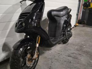 PIAGGIO NRG 50CC 2300KM ORIGINEEL — SCOOTERS | PIAGGIO — MARKTPLAATS