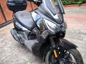 1200 KM QAUSI NEUF SYM JOYRIDE 300