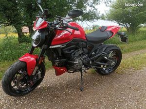 DUCATI MONSTER PLUS 937 LIGNE TERMIGNONI 5850 KMS