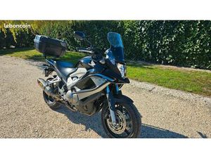 HONDA VFR 800 X CROSSRUNNER