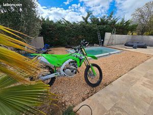 KAWASAKI 450 KXF 2024