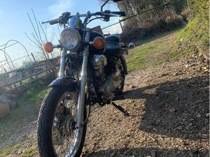 YAMAHA 250 VIRAGO