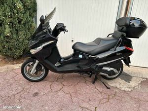 PIAGGIO XEVO 400