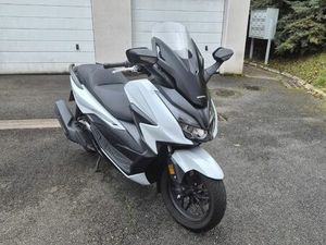 HONDA FORZA 125