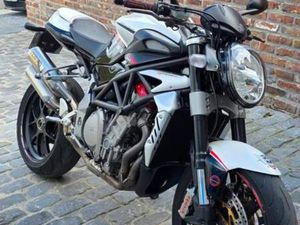 ② MV AGUSTA BRUTALE 1078RR