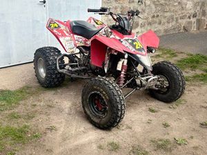QUAD SUZUKI 400 LTZ