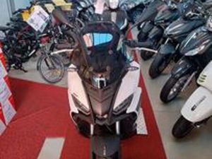 APRILIA SR GT 2025 EURO 3299.00