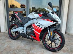 APRILIA RS 125 2026 E5+ KINGSNAKE WHITE