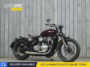 TRIUMPH BONNEVILLE BOBBER BLACK