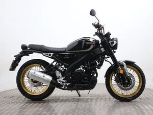 YAMAHA XSR125