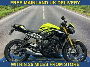 TRIUMPH STREET TRIPLE 765 MOTO2 EDITION