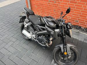 YAMAHA MT 125