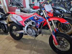HONDA CRF450 SUPERMOTO