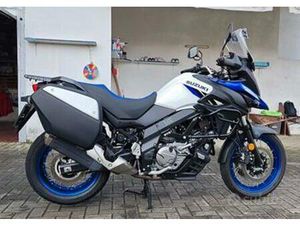 SUZUKI V STROM DL 650 - 2023