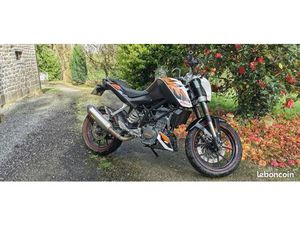 KTM DUKE 125 ABS