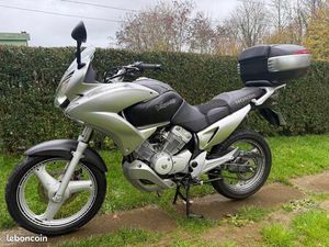 MOTO HONDA 125 VARADERO INJECTION 2008