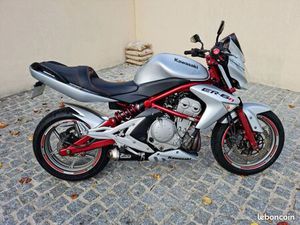 KAWASAKI ER-6N 2007 22 000KMS ENTRETIEN COMPLET
