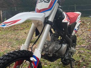 DIRT 140 CC CRF