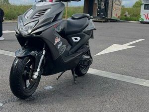 SCOOTER 2T NITRO MBK