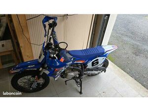MOTO CROSS SANO