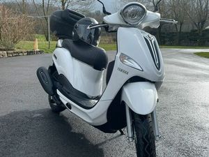 SCOOTER 125 YAMAHA