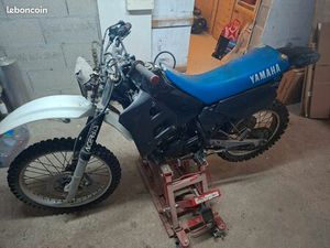 YAMAHA 125 DTR