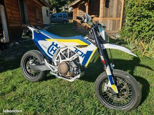 MAGNIFIQUE 701 HUSQVARNA SM