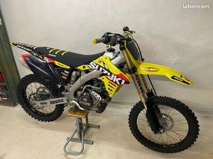 SUZUKI 250 RM-Z