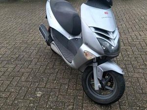APRILIA SR125 LEONARDO