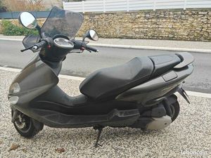 SCOOTER YAMAHA