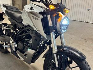 CB125R - EXCELLENT ÉTAT