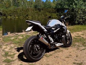 SUZUKI 750 GSR - 2016