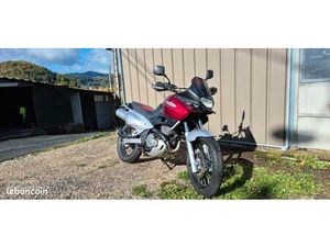 SUZUKI 650 XF FREEWIND