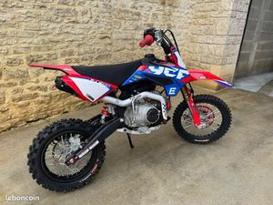 125 YCF RÉVISÉE PNEUS NEUFS
