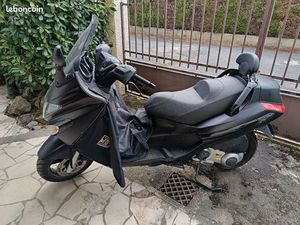 PIAGGIO X-EVO 125