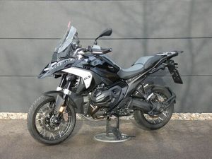 BMW R 1300 GS TRIPLE BLACK PREMUIM SELECTION
