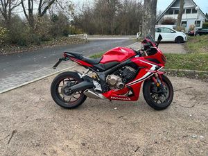 HONDA CBR 650 R A2 GEDROSSELT