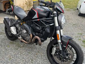 MONSTER 821 STEALTH 2020 BRIDÉ A2