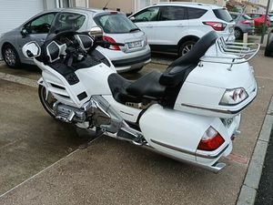 GOLDWING 1800