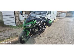 KAWAZAKI NINJA 1000SX