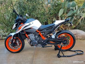 KTM 890 DUKE R TECH PACK NOMBREUSES OPTIONS