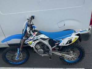 MOTO CROSS 85 TM TRÈS BON ÉTAT