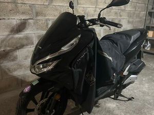 SCOOTER HONDA PCX 125 CC NOIR