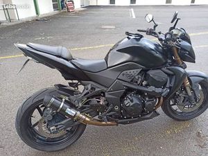 KAWASAKI Z750R FULL BLACK