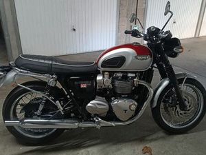 TRIUMPH T120